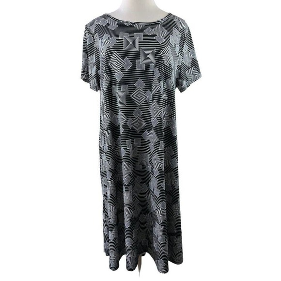 LuLaRoe Dresses & Skirts - Lularoe Carly Dress Disney Mickey Hi-Lo Short Sleeve Patch Pocket Plus Size 3XL